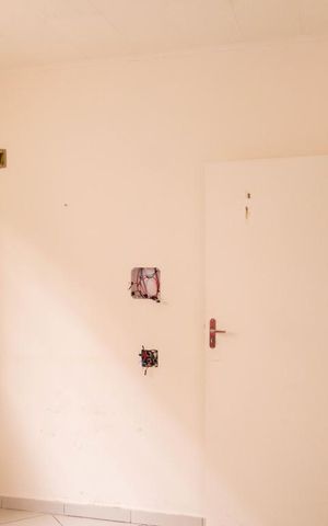 Casa à venda com 217m², 5 quartos e 3 vagas Casa à venda com 217m², 5 quartos e 3 vagasQuarto 2