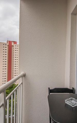 Apartamento à venda com 33m², 1 quarto e sem vaga Apartamento à venda com 33m², 1 quarto e sem vagaVaranda