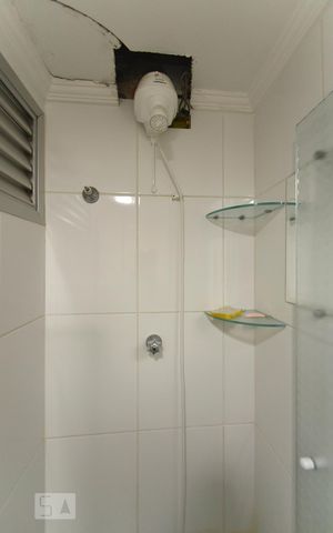 Apartamento para alugar com 61m², 3 quartos e 1 vagaBanheiro