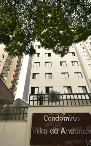 Apartamento para alugar com 61m², 3 quartos e 1 vagaÁrea comum - fachada