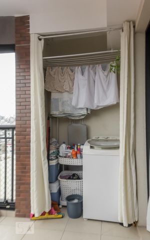 Apartamento à venda com 40m², 1 quarto e 1 vaga Apartamento à venda com 40m², 1 quarto e 1 vagaÁrea de Serviço