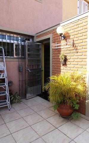 Casa à venda com 285m², 4 quartos e 2 vagasTerraço da cozinha 