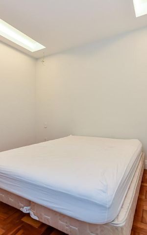 Apartamento à venda com 420m², 4 quartos e 2 vagas Apartamento à venda com 420m², 4 quartos e 2 vagasSuíte 1