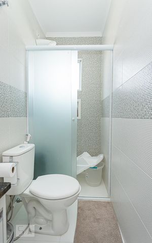 Casa de condomínio à venda com 100m², 3 quartos e 2 vagas Casa de condomínio à venda com 100m², 3 quartos e 2 vagasBanheiro suite 2