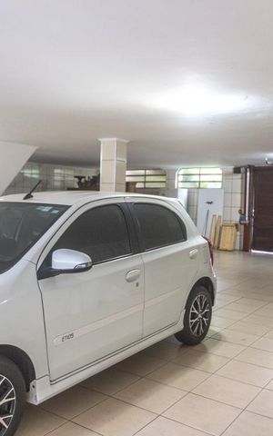 Casa para alugar com 530m², 4 quartos e 8 vagasGaragem