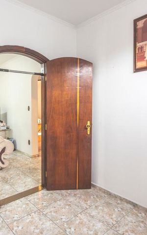 Casa para alugar com 530m², 4 quartos e 8 vagasOffice