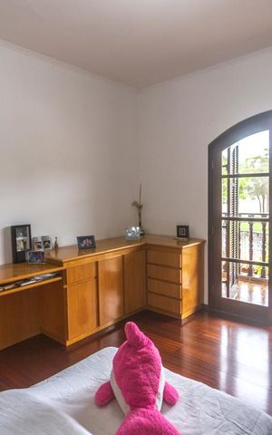 Casa para alugar com 530m², 4 quartos e 8 vagasSuíte 01