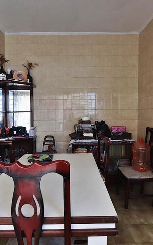 Casa à venda com 401m², 4 quartos e 3 vagasCopa