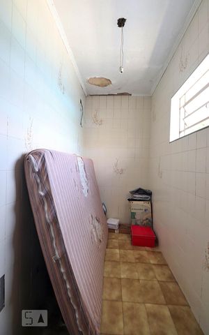 Casa à venda com 401m², 4 quartos e 3 vagasBanheiro da Suíte 2