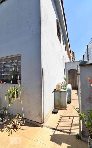 Casa à venda com 401m², 4 quartos e 3 vagasQuintal