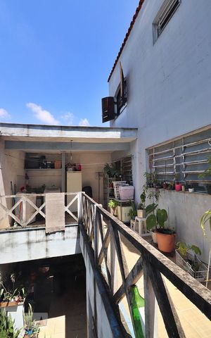 Casa à venda com 401m², 4 quartos e 3 vagasQuintal