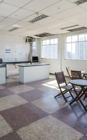 Apartamento à venda com 50m², 1 quarto e sem vaga Apartamento à venda com 50m², 1 quarto e sem vagaÁrea comum - Salão de festas