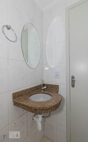 Apartamento à venda com 84m², 3 quartos e 2 vagas Apartamento à venda com 84m², 3 quartos e 2 vagasBanheiro
