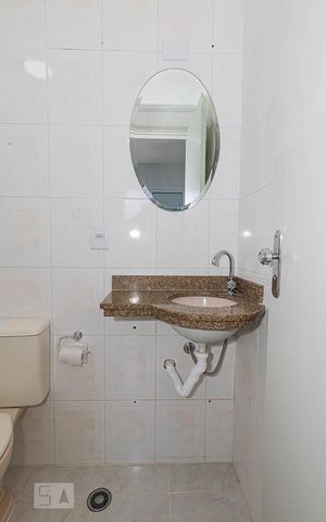 Apartamento à venda com 84m², 3 quartos e 2 vagas Apartamento à venda com 84m², 3 quartos e 2 vagasBanheiro da Suíte