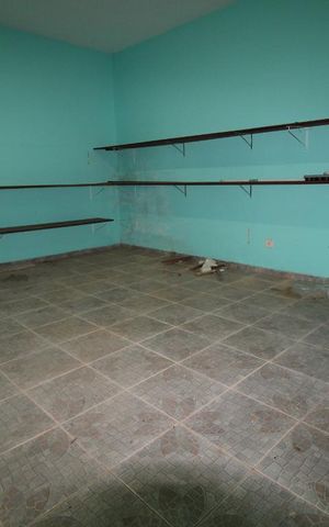 Casa à venda com 450m², 3 quartos e 4 vagasedicula