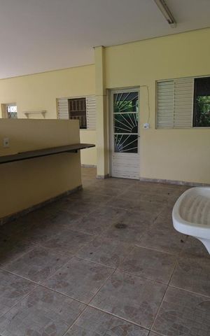 Casa à venda com 450m², 3 quartos e 4 vagasÁrea de serviço