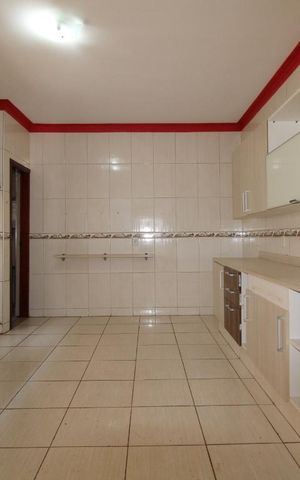Casa à venda com 450m², 3 quartos e 4 vagasCozinha