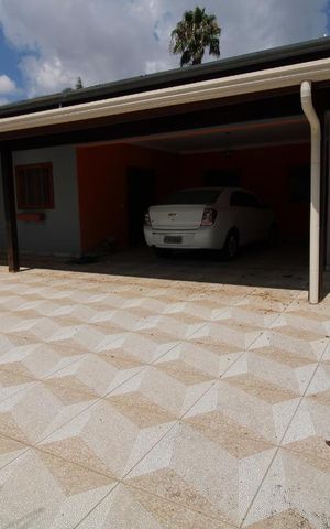 Casa à venda com 450m², 3 quartos e 4 vagasGaragem