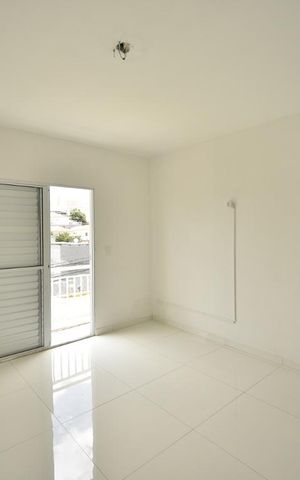 Casa à venda com 225m², 3 quartos e 3 vagasSuite