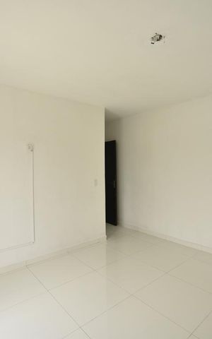 Casa à venda com 225m², 3 quartos e 3 vagasSuite