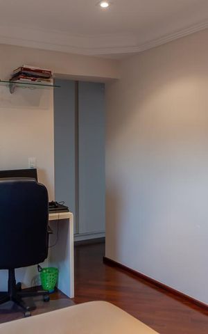 Apartamento à venda com 350m², 4 quartos e 4 vagas Apartamento à venda com 350m², 4 quartos e 4 vagasQuarto Suíte