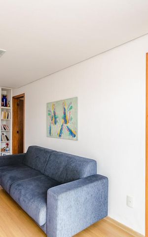 Casa à venda com 371m², 5 quartos e 3 vagas Casa à venda com 371m², 5 quartos e 3 vagasSala piso inferior