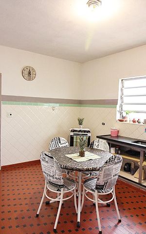 Casa à venda com 240m², 2 quartos e 1 vagaCozinha