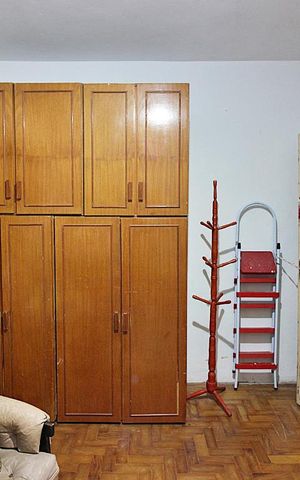 Casa à venda com 240m², 2 quartos e 1 vagaQuarto 2