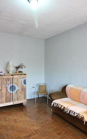 Casa à venda com 240m², 2 quartos e 1 vagaSala 