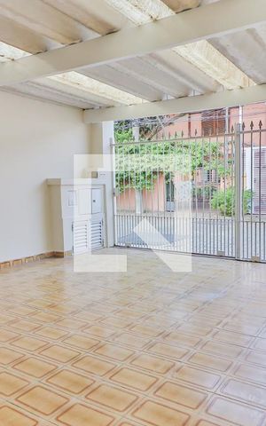Casa para alugar com 145m², 3 quartos e 2 vagasGaragem