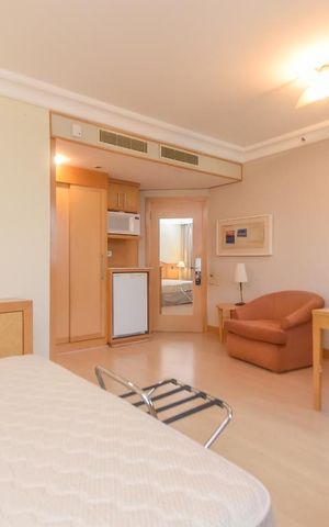 Studio à venda com 35m², 1 quarto e 1 vaga Studio à venda com 35m², 1 quarto e 1 vagaStudio