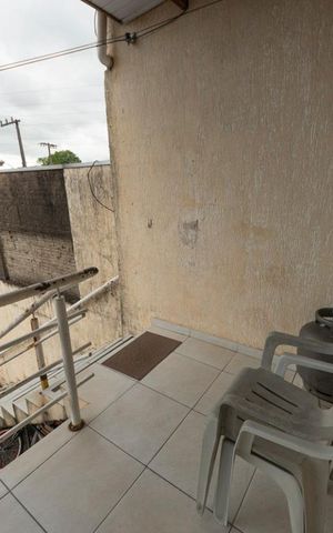 Casa de condomínio à venda com 40m², 1 quarto e 1 vagaSacada