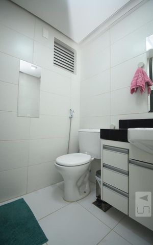 Apartamento à venda com 78m², 2 quartos e 1 vagaBanheiro da Suíte