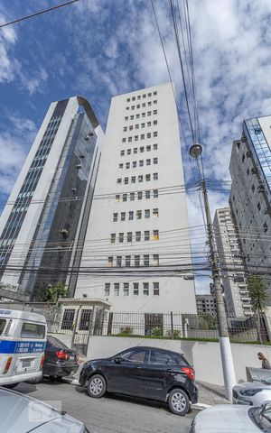 Apartamento para alugar com 37m², 1 quarto e 1 vagaFachada