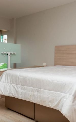 Studio para alugar com 50m², 1 quarto e 1 vaga Studio para alugar com 50m², 1 quarto e 1 vagaQuarto