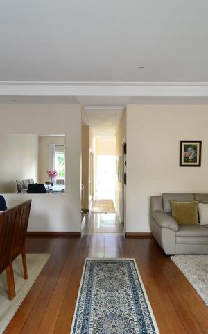 Casa à venda com 400m², 4 quartos e 4 vagasSala