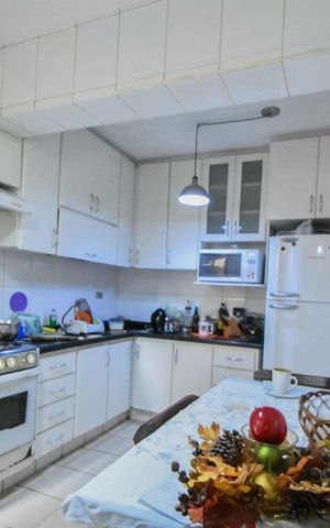 Casa à venda com 180m², 3 quartos e 1 vagaCozinha