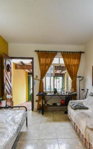 Casa à venda com 180m², 3 quartos e 1 vagaSala de Estar