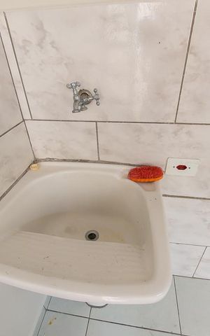 Casa para alugar com 50m², 1 quarto e sem vagaArea de Serviço
