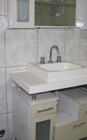 Casa para alugar com 190m², 3 quartos e 2 vagasBanheiro do Quarto 1