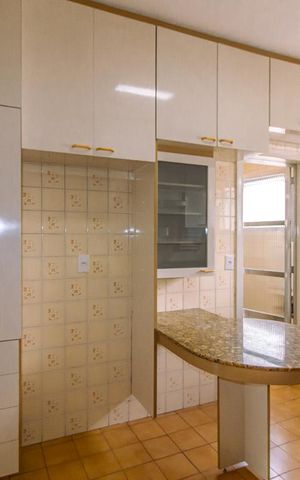 Apartamento à venda com 113m², 3 quartos e 1 vaga Apartamento à venda com 113m², 3 quartos e 1 vagaCozinha