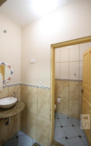 Casa à venda com 424m², 6 quartos e sem vagaBanheiro 3