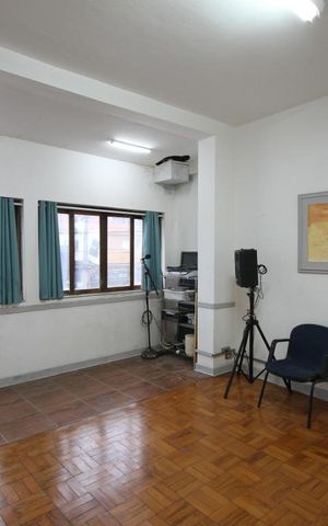 Casa à venda com 424m², 6 quartos e sem vagaSala 4