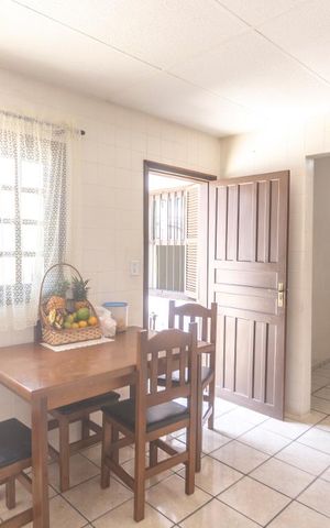 Casa à venda com 131m², 3 quartos e 3 vagasCozinha