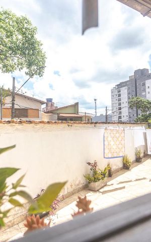 Casa à venda com 131m², 3 quartos e 3 vagasVista suíte