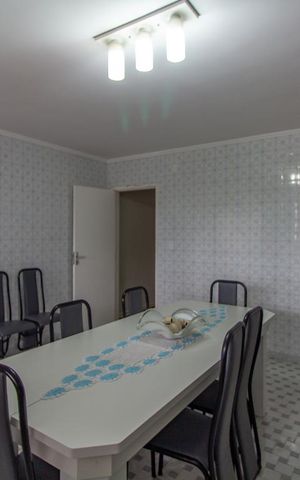Casa para alugar com 300m², 3 quartos e 5 vagas Casa para alugar com 300m², 3 quartos e 5 vagasCozinha