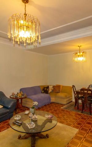 Casa para alugar com 300m², 3 quartos e 5 vagas Casa para alugar com 300m², 3 quartos e 5 vagasSala