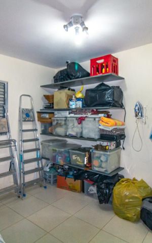 Casa para alugar com 300m², 3 quartos e 5 vagas Casa para alugar com 300m², 3 quartos e 5 vagasQuarto de Serviço
