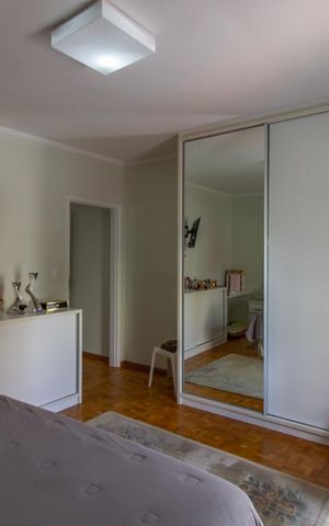 Casa para alugar com 300m², 3 quartos e 5 vagas Casa para alugar com 300m², 3 quartos e 5 vagasQuarto 3 - Suíte