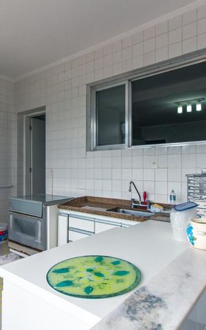 Casa para alugar com 300m², 3 quartos e 5 vagas Casa para alugar com 300m², 3 quartos e 5 vagasCozinha
